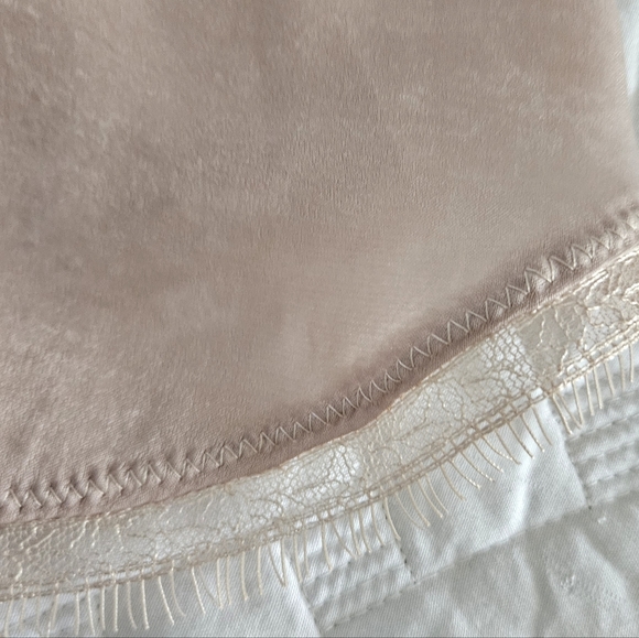 NEW Storia Womens Small Beige Keep it Simple Lace Camisole Tank Top Racerback - Picture 8 of 15